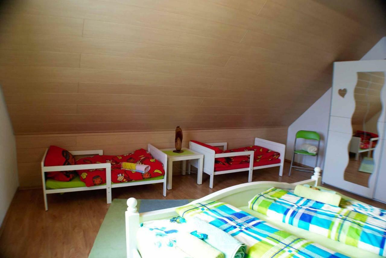 Apartment Ferienwohnung Finningen